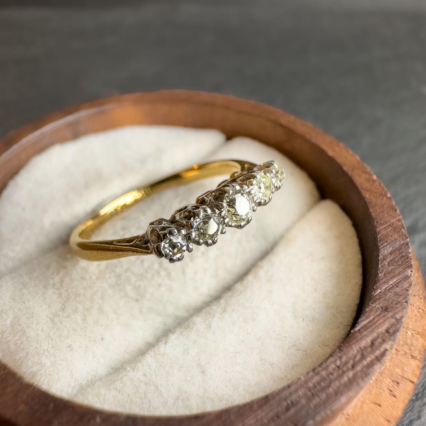 Stunning 18ct Solid Gold & Platinum Antique Diamond Ring with Five Old Mine Cut Stones | UK L - US 5.75 | Resizable |