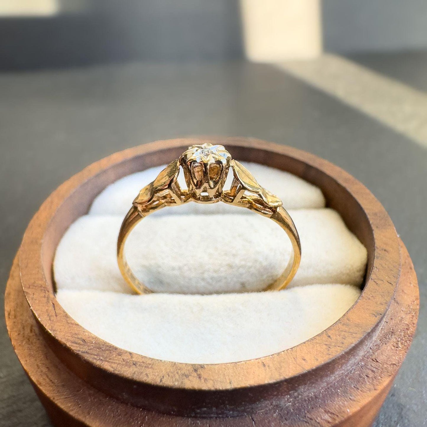 9ct Solid Gold Vintage Diamond Ring, Elegant Gold Band with Starburst Design, Promise Ring, English Hallmarked | UK L 1/2 - US 6 | Resizable