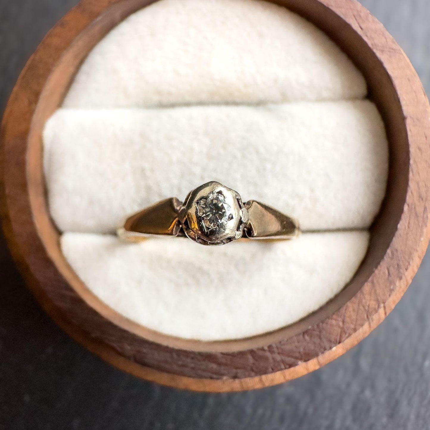 Vintage 9ct Solid Gold Diamond Ring | Unique Retro Design | Statement Gold Ring | UK M - US 6 | English Hallmarked | Resizable |