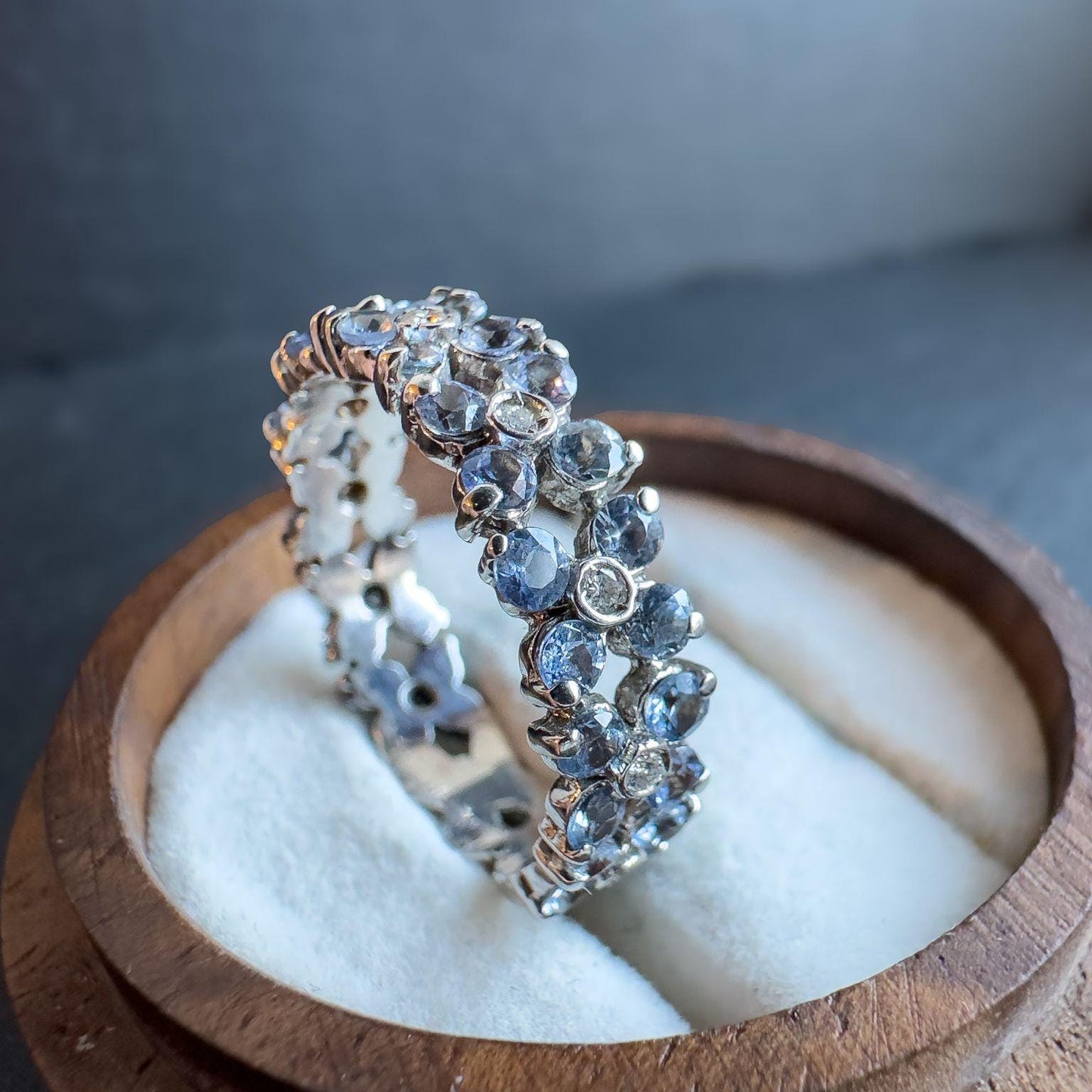 18ct Solid White Gold Vintage Iolite and Diamond Eternity Ring | Stunning Gemstone Band | UK R - US 8.5 | Iolite and Diamond Eternity Band |