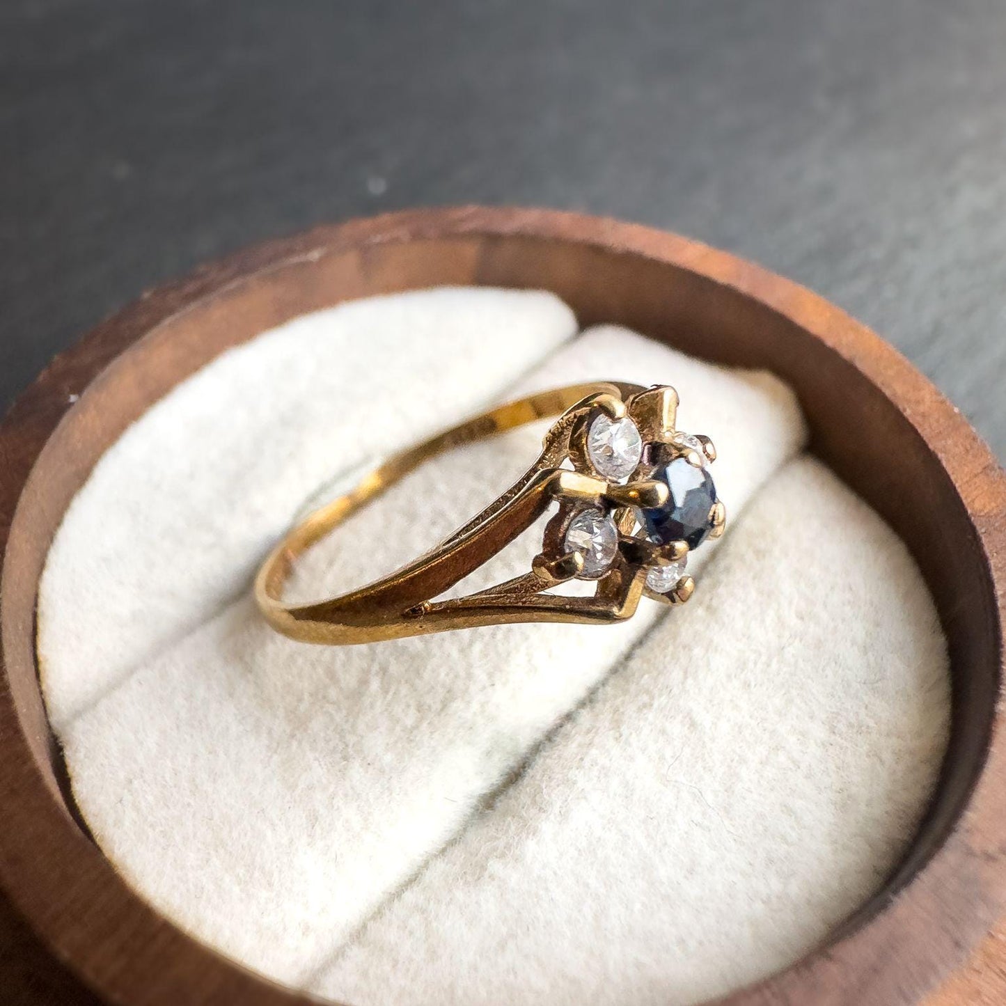 Vintage 9ct Gold Sapphire Ring | Elegant Quartz CZ Cluster | Solid Gold Statement Jewelry | English Hallmarks | UK M - US 6.25 |