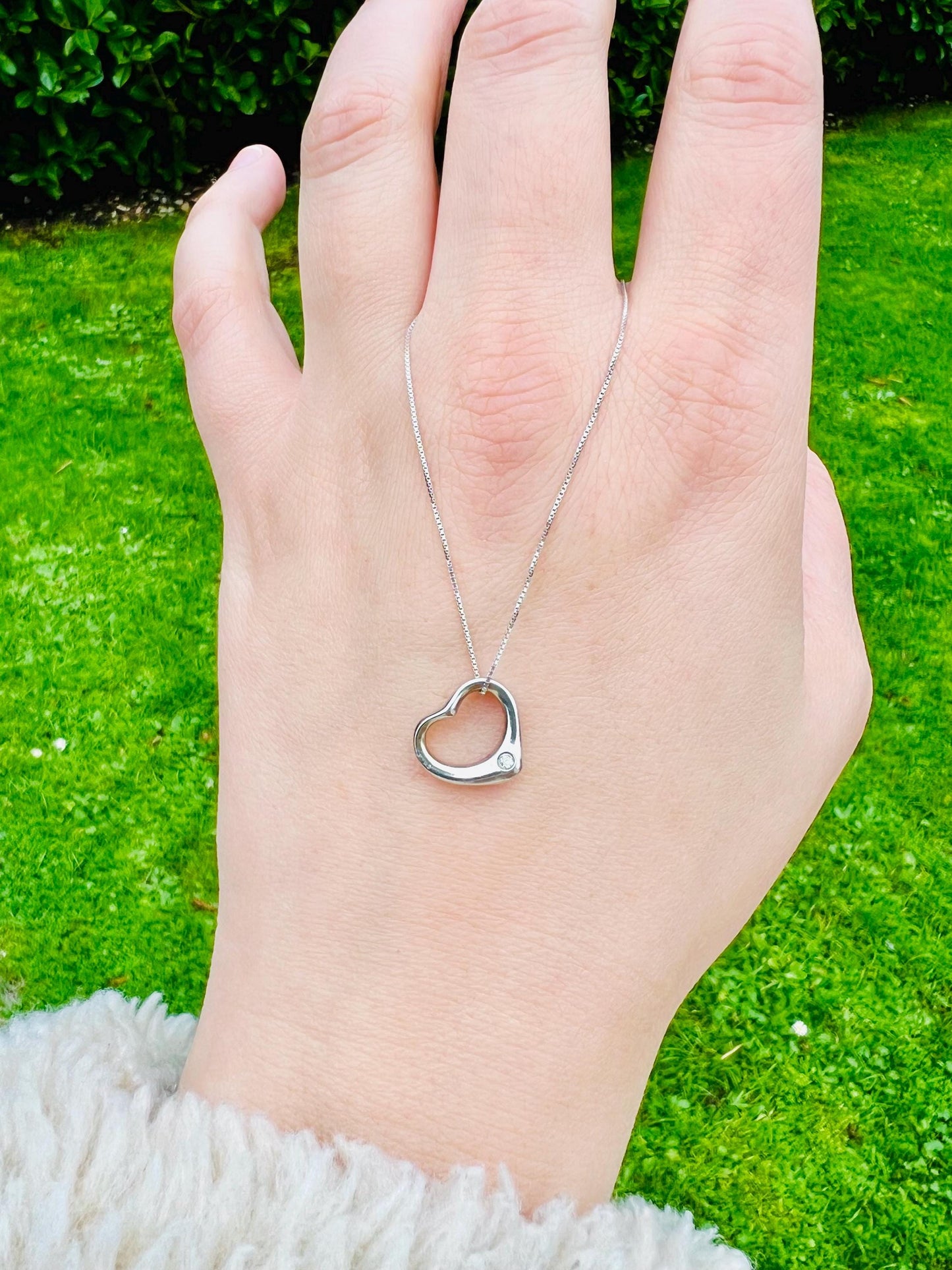 Love Forever: Diamond Heart Pendant in 9ct Solid White Gold with 9ct White gold Fine Chain Necklace | Unique Heart Pendant Necklace Gift