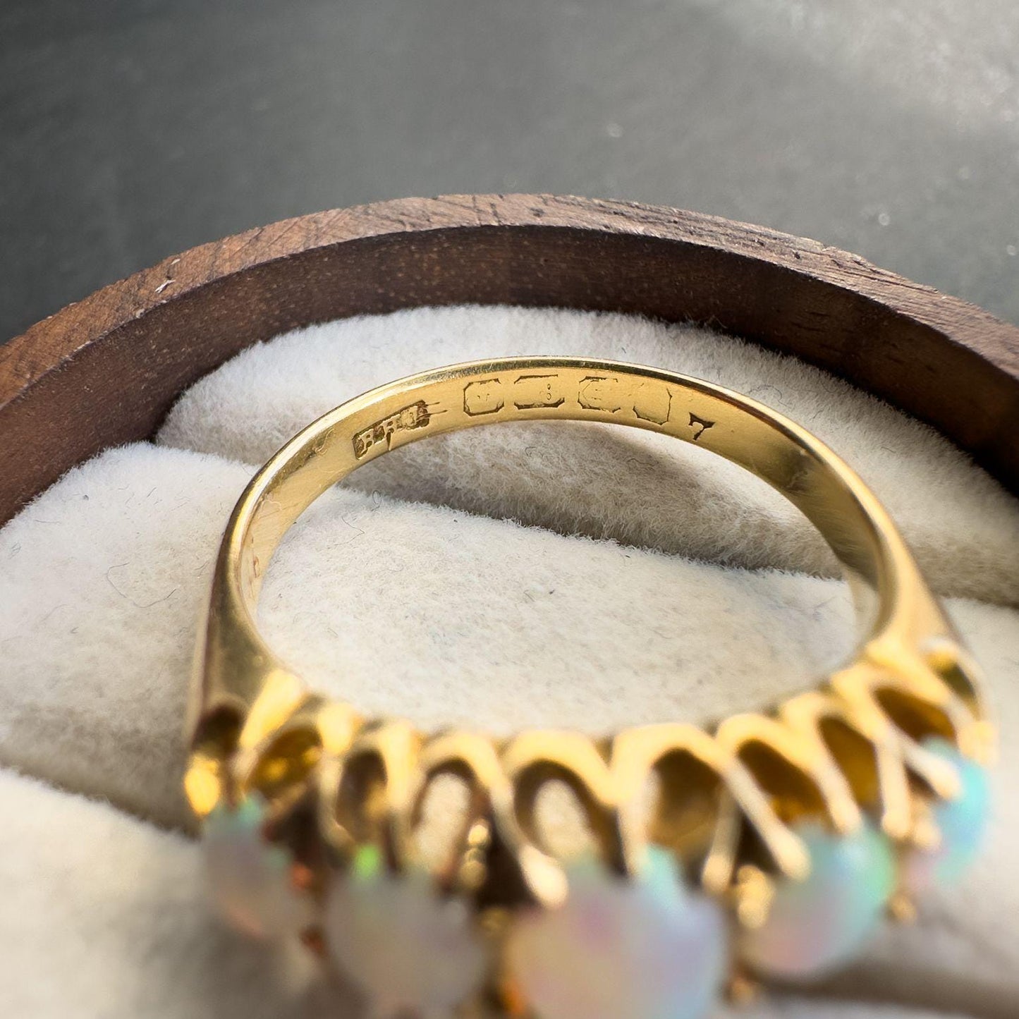 Victorian 18ct Gold Antique Opal Ring | Antique 1910s 5-Stone Opal Band | UK P 1/2 - US 8 | Solid Gold Opal Ring | Resizable |