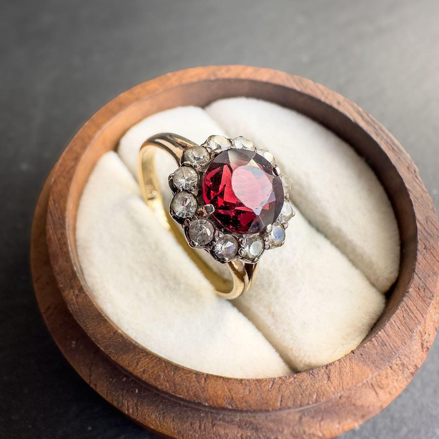 Vintage 9ct Solid Gold Garnet and White Topaz Ring | UK O - US 7.25 | Stunning Cluster Design | Solid Gold Ring | Resizable |