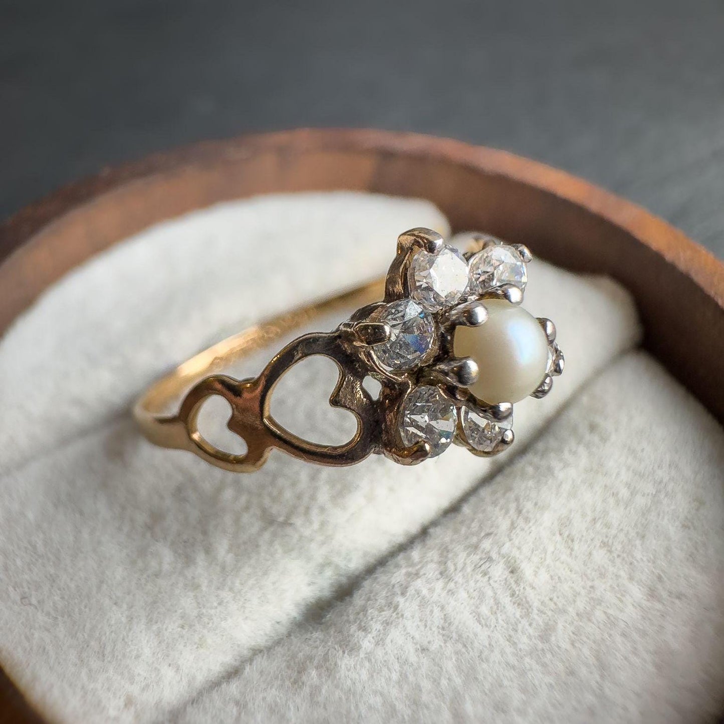 9ct Solid Gold Pearl & Cubic Zirconia Flower Ring | Vintage Gold Statement Ring | Dainty Pearl Engagement Ring | Unique Gift for Her