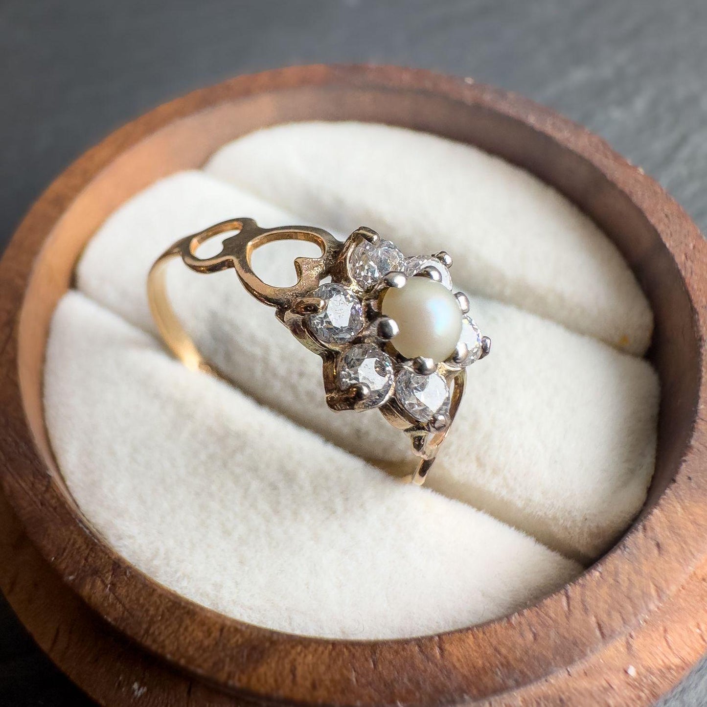 9ct Solid Gold Pearl & Cubic Zirconia Flower Ring | Vintage Gold Statement Ring | Dainty Pearl Engagement Ring | Unique Gift for Her