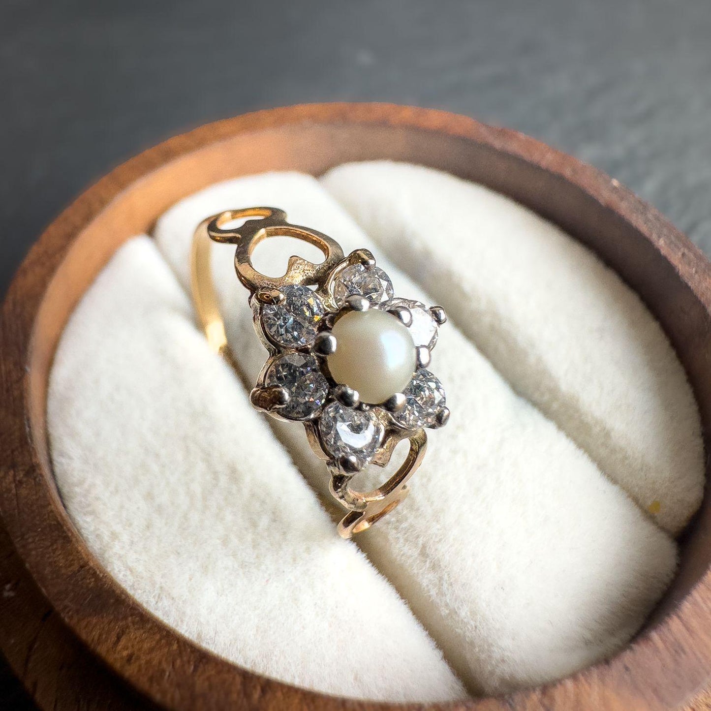 9ct Solid Gold Pearl & Cubic Zirconia Flower Ring | Vintage Gold Statement Ring | Dainty Pearl Engagement Ring | Unique Gift for Her