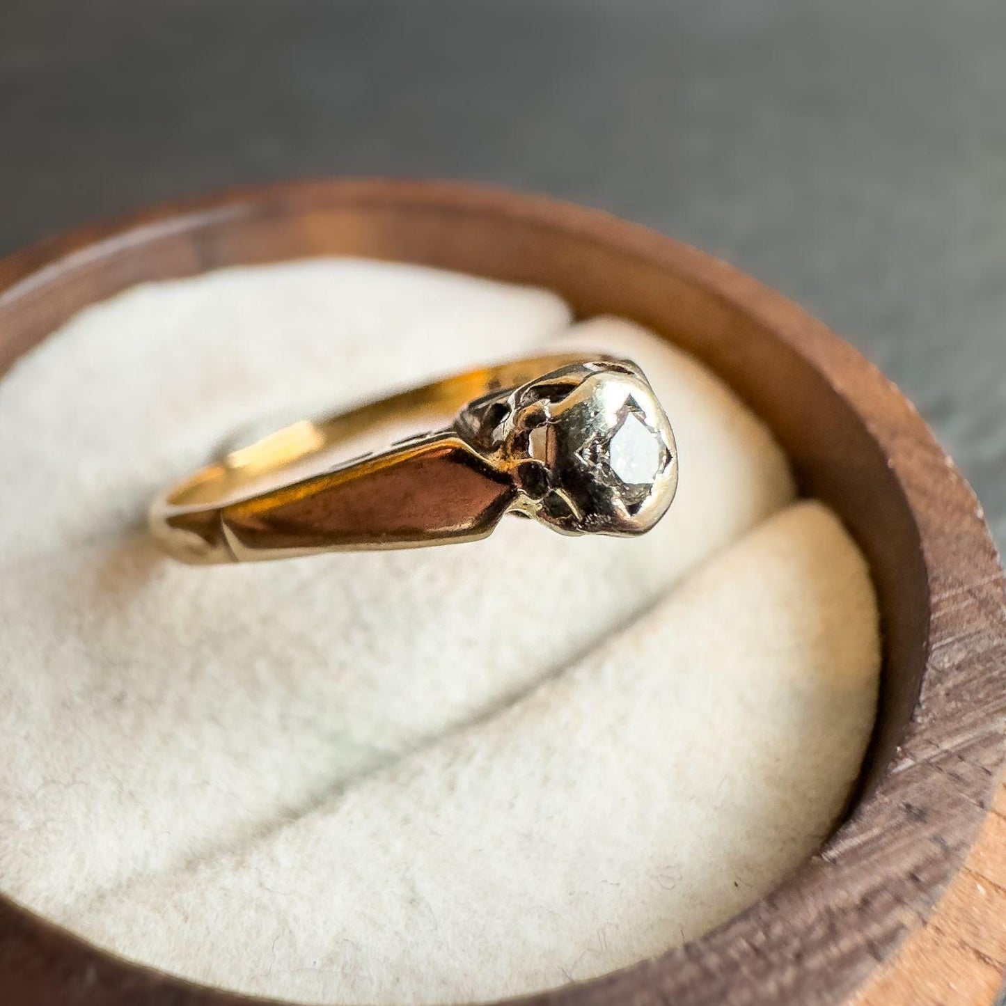 Vintage 9ct Solid Gold Diamond Ring | Unique Retro Design | Statement Gold Ring | UK M - US 6 | English Hallmarked | Resizable |