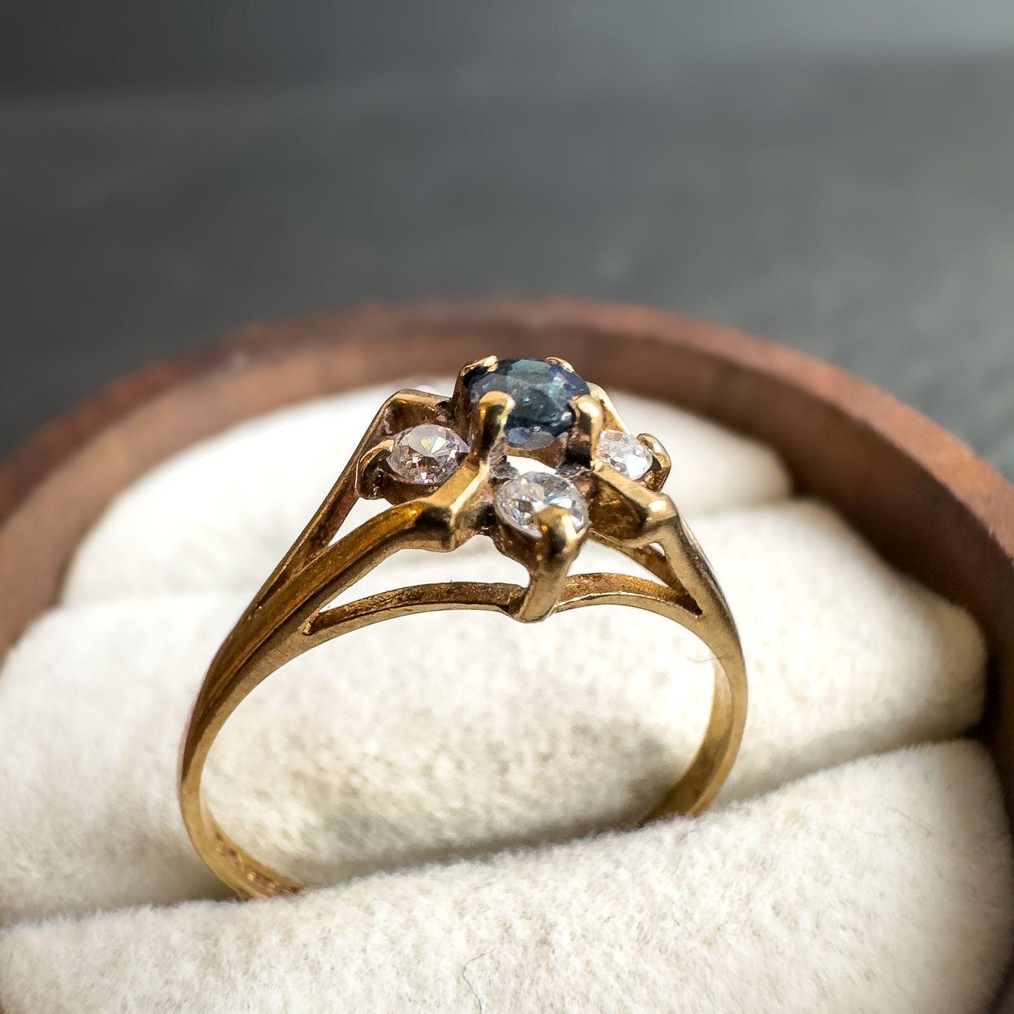 Vintage 9ct Gold Sapphire Ring | Elegant Quartz CZ Cluster | Solid Gold Statement Jewelry | English Hallmarks | UK M - US 6.25 |