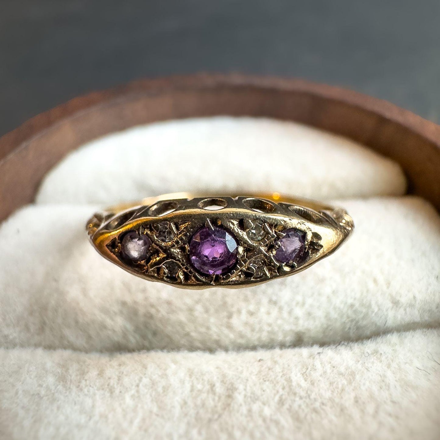 9ct Solid Gold Vintage Amethyst and Diamond Ring | Oval Amethyst, Accent Diamonds, Filigree Band | UK L 1/2 - US 6 | Resizable |