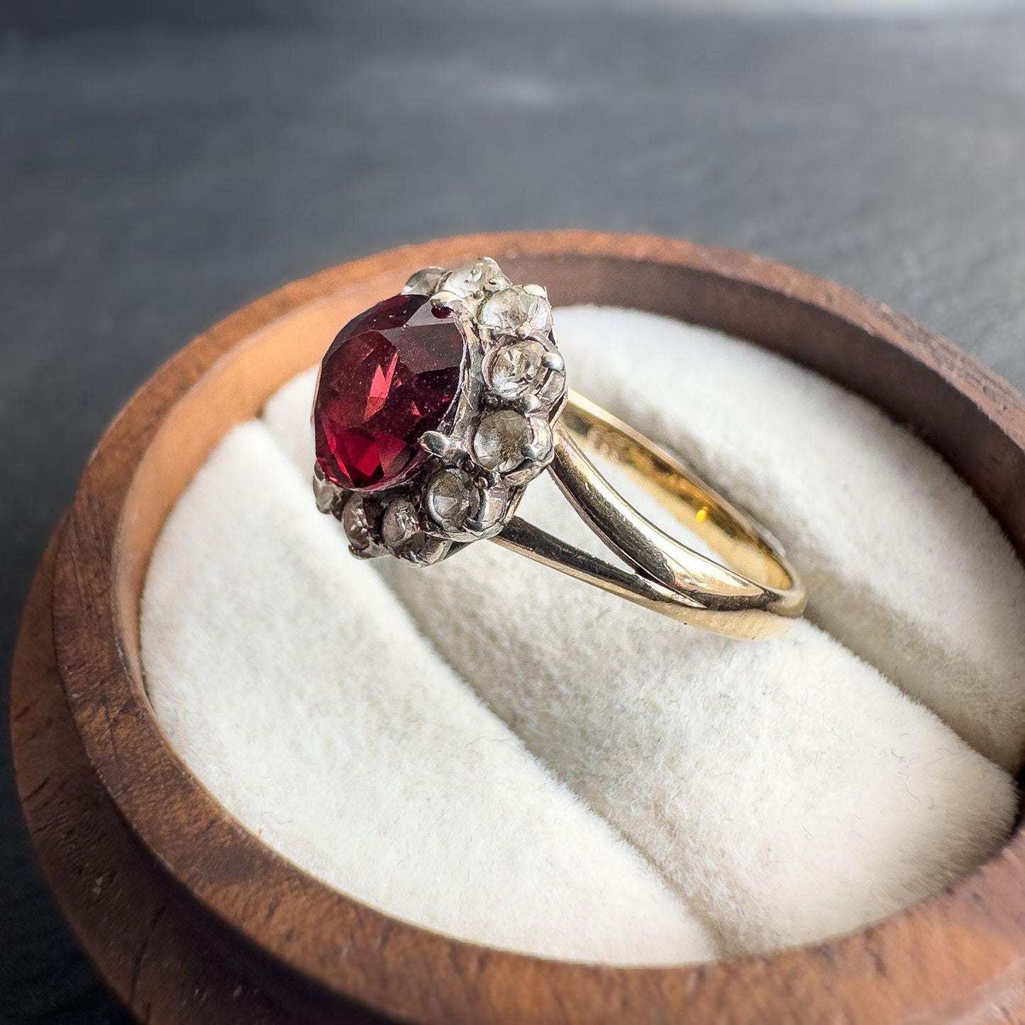 Vintage 9ct Solid Gold Garnet and White Topaz Ring | UK O - US 7.25 | Stunning Cluster Design | Solid Gold Ring | Resizable |