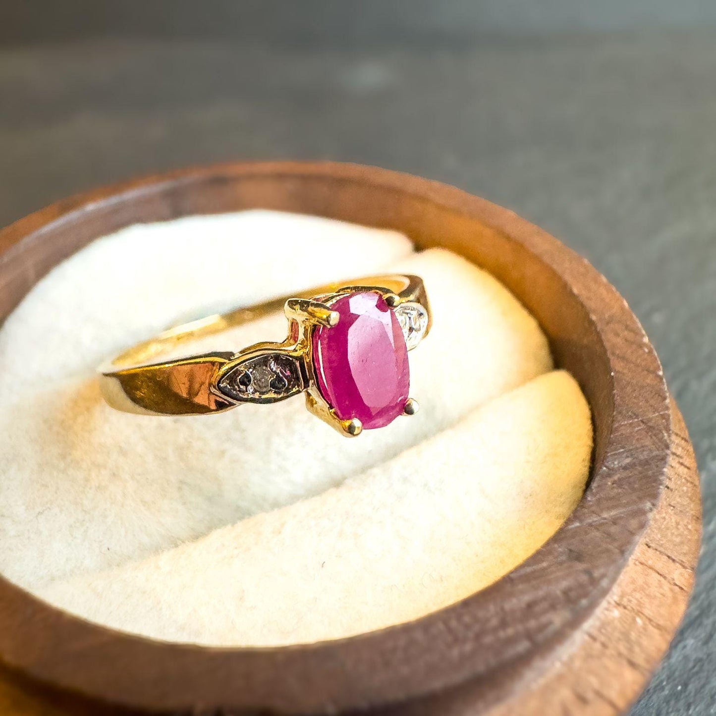 Vintage 9ct Gold Ruby and Diamond Ring | Elegant Oval Ruby with Sparkling Diamonds | UK N / US 6.75 | Resizable