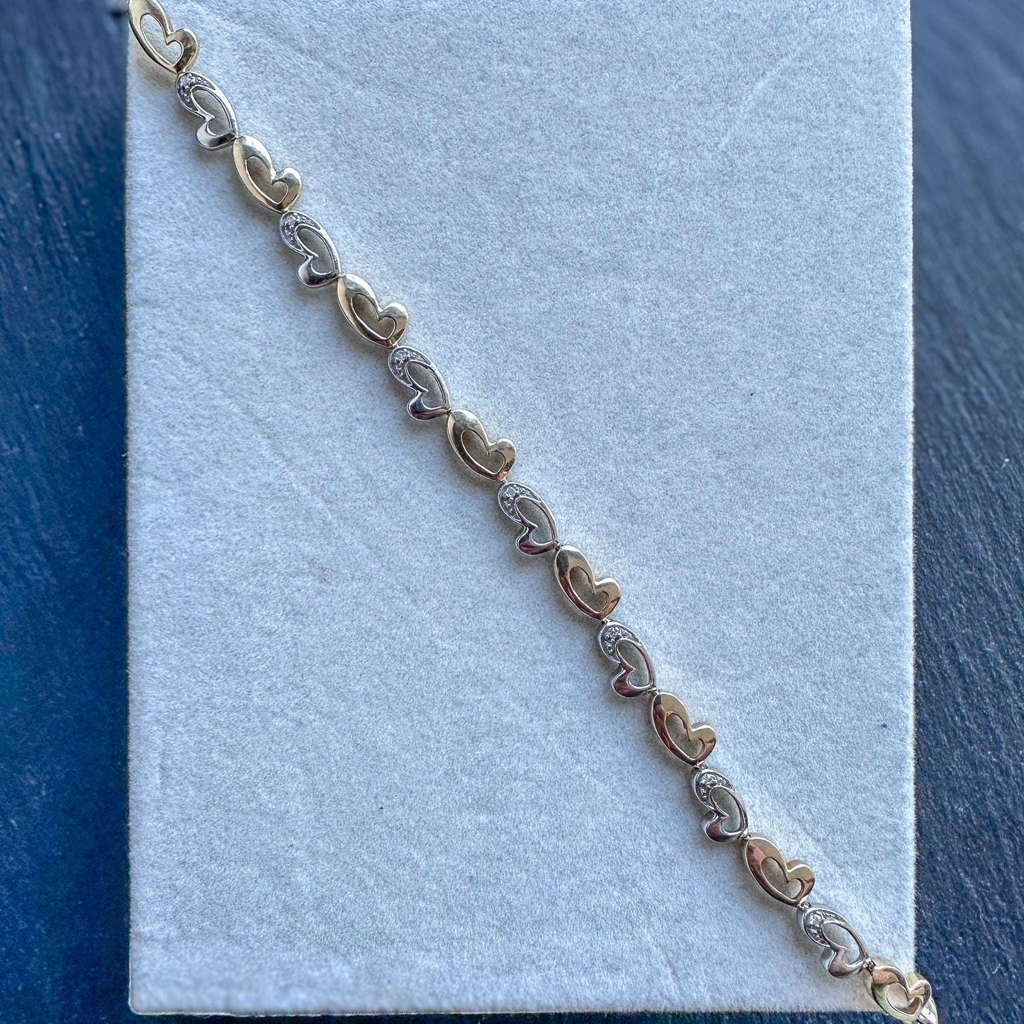 9ct Solid Gold Vintage Diamond Heart Bracelet | English Hallmarked | Romantic Gift | Elegant Jewelry | Diamond Heart Bracelet |