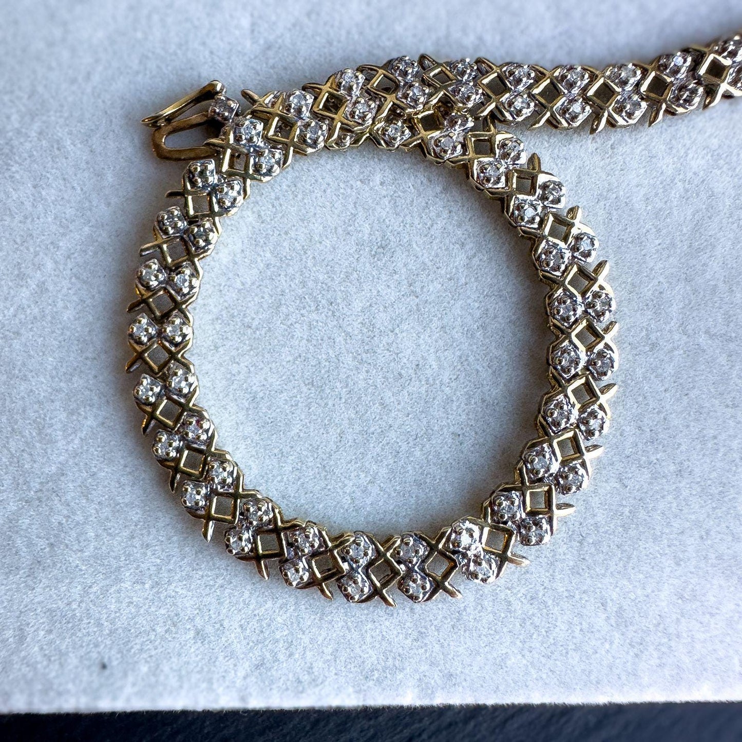 Elegant 9ct Solid Gold Vintage Diamond Bracelet | English Hallmarked | Vintage Lattice Design | Luxury Jewelry | Timeless Jewelry |