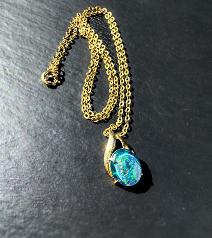 Vintage |18ct Gold | Opal Triplet Pendant with 9ct Gold Chain Set | Pendant Necklace Set | Drop Pendant Set