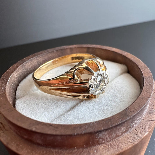 9ct | 9k Gold | Vintage |  0.25ct Diamond Gypsy Ring | Victorian Inspired Belcher Ring | Signet Ring | English Hallmarks | 1970s