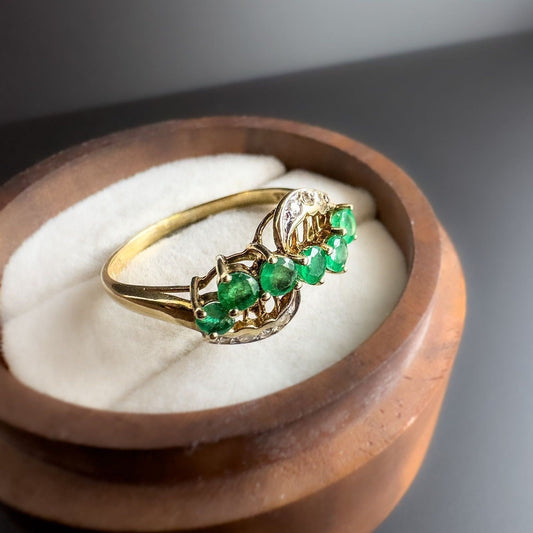9ct | 9k Gold | Vintage | Emerald & Diamond Crossover Ring | Multi Stone RIng | English Hallmarks |