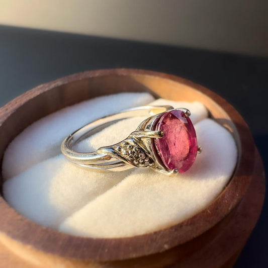 9k | 9ct White Gold | Vintage | Pink Ruby & Diamond Chip Ring | Statement Ring | Engagement Ring | Dress Ring | English Hallmarks |