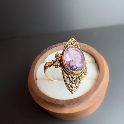 14ct Gold |  Amethyst Marquiuse Shaped Navette Ring |