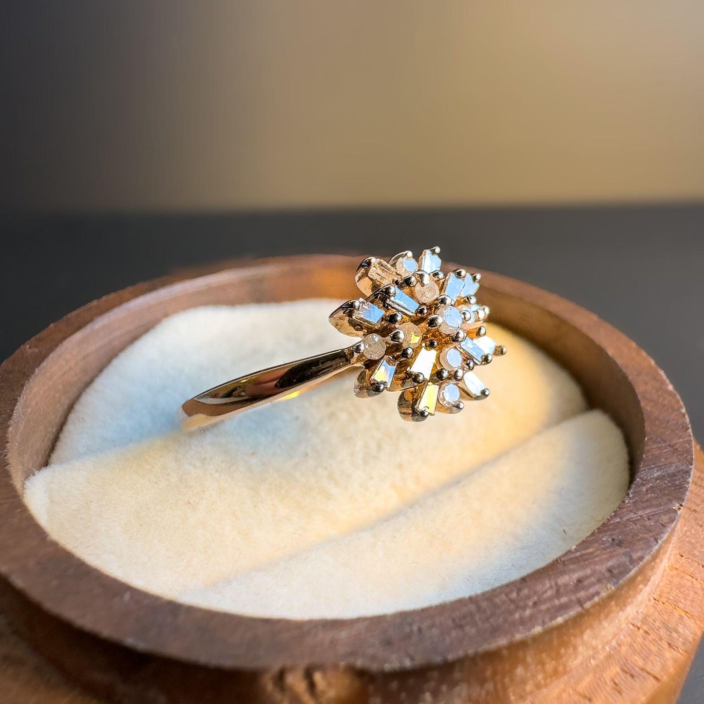 9ct | 9k Gold | Mixed Cut Diamond Cluster Ring  Stunning Starburst  Design Statement Ring | English Hallmarks | UK N - US 6.75 | Resizable