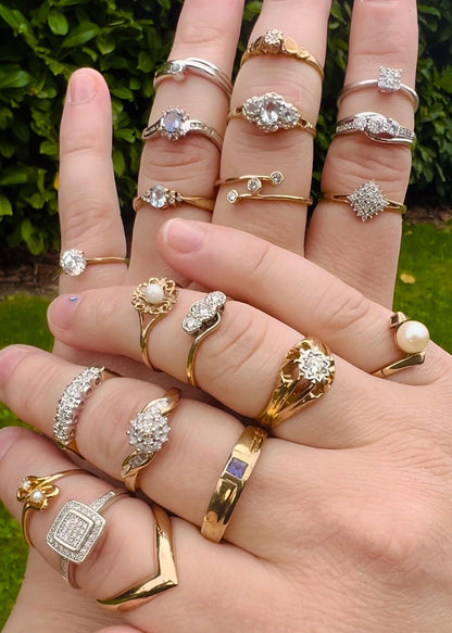 9ct Solid Gold Vintage Pearl Ring | Ornate Floral Design | 9k Gold Women's Ring | Unique Gift Idea | UK N - US 6.25 | Resizable