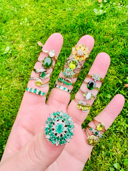 Vintage 1970s 9ct Gold Peridot Cluster Ring  Radiant Green Gemstone Floral Design | English Hallmarks | UK L - US 6 | Resizable