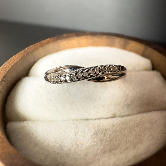Vintage 9ct White Gold Twist Ring with Clear Stones | Elegant Infinity Band | Classic Sparkling Jewelry | UK L - US 5.75 | English Hallmarks