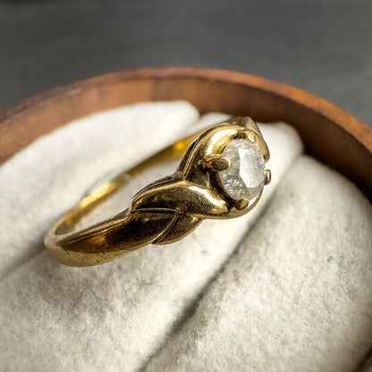 Vintage 9ct Gold Diamond Ring | 0.25 ct Solitaire | Vintage Diamond Engagement Ring | Unique Design | English Hallmarked | UK M 1/2 US 6.5