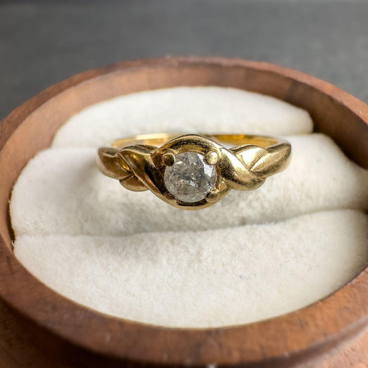 Vintage 9ct Gold Diamond Ring | 0.25 ct Solitaire | Vintage Diamond Engagement Ring | Unique Design | English Hallmarked | UK M 1/2 US 6.5