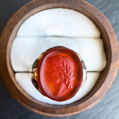 9ct Gold Carnelian Intaglio Ring | Roman Style Cameo Ring | Vintage Signet Ring | English Hallmarked | UK R - US 8.5 | Resizable |