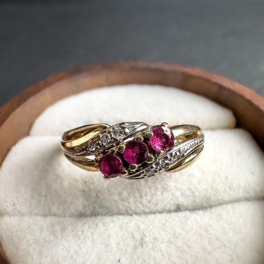Vintage 9ct Solid Gold Ruby & Diamond Ring | 9k Gold Vintage Gemstone Ring | Elegant Ruby -Diamond Gold Ring | English Hallmarked | UK I 1/2