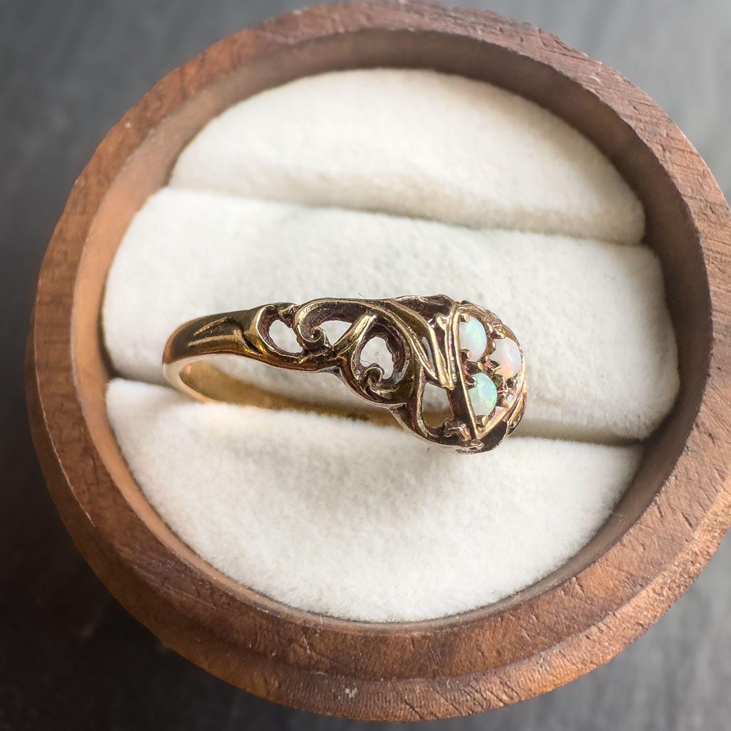 9ct Solid Gold Vintage Opal Ring | Victorian-Inspired Design | Solid Gold Statement Jewelry | UK O - US 7.25 | English Hallmarks |