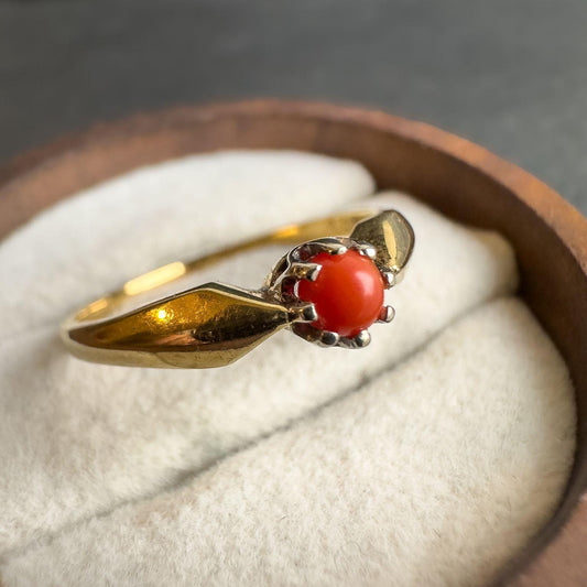 Vintage 14ct Solid Gold Coral Ring | Solid Gold Statement Ring | Natural Coral Gemstone Jewelry |Elegant Design for Her | UK R - US 8.5 |