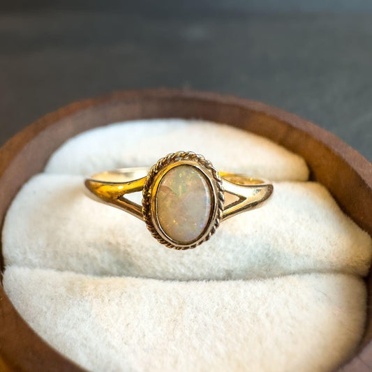 9ct Solid Gold Opal Ring | Vintage UK O US 7.25 | English Hallmarked Classic Gold Band with Oval Opal Gemstone | Unique Gift Jewelry |