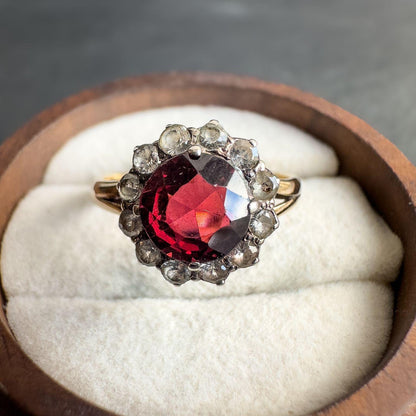 Vintage 9ct Solid Gold Garnet and White Topaz Ring | UK O - US 7.25 | Stunning Cluster Design | Solid Gold Ring | Resizable |