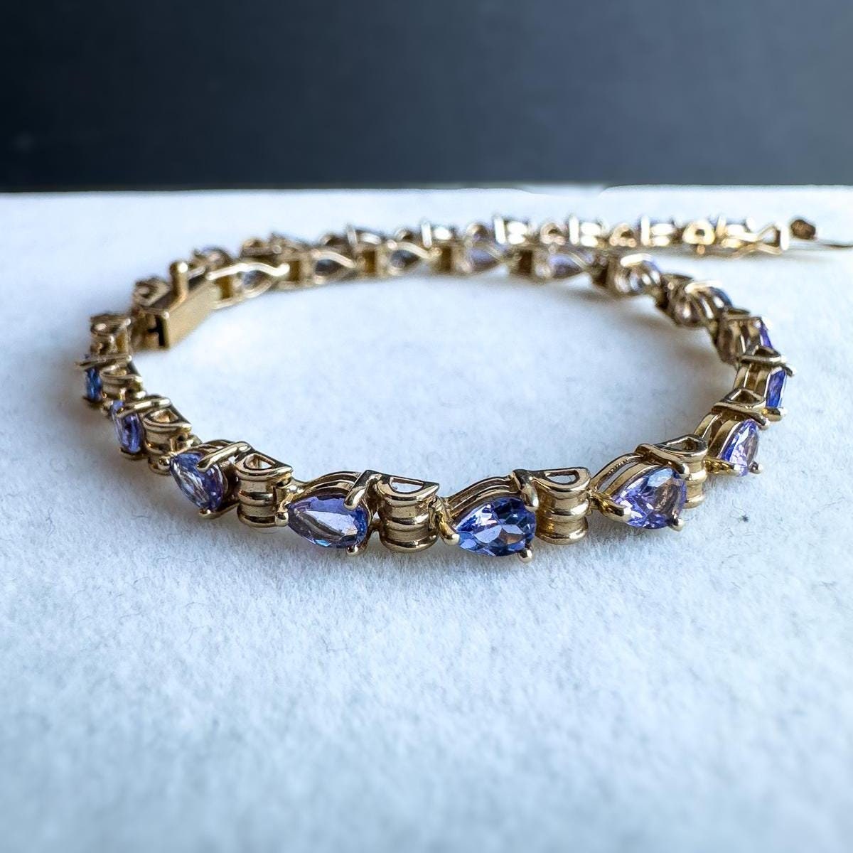 10ct Gold | Vintage Tanzanite Tennis Bracelet |